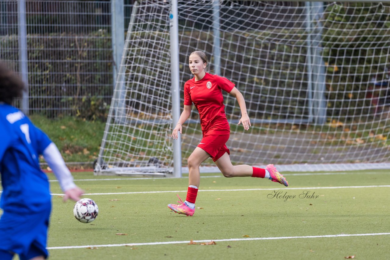 Bild 151 - wCJ Eimsbuettler TV - FC Rosengarten : Ergebnis: 2:0